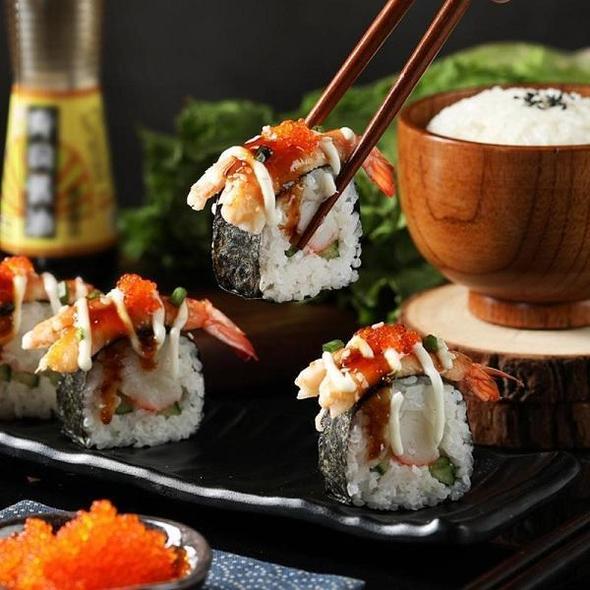 Sushi készítő készlet: Készítse el a sushi-ját könnyedén otthon