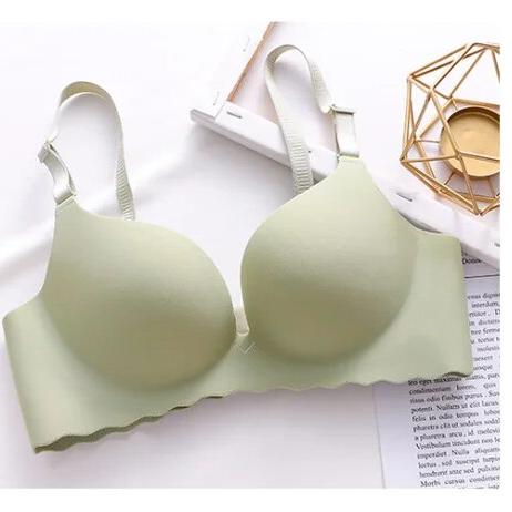 Lift bra for a natural shape in complete discretion
